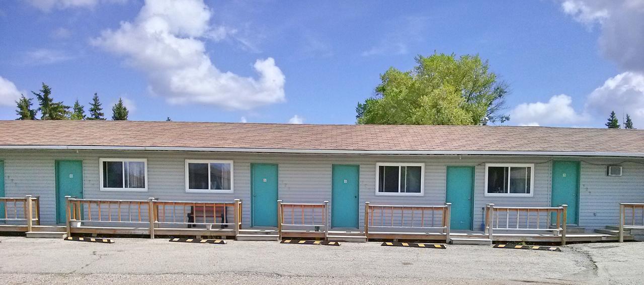 Moosomin Motel Екстериор снимка