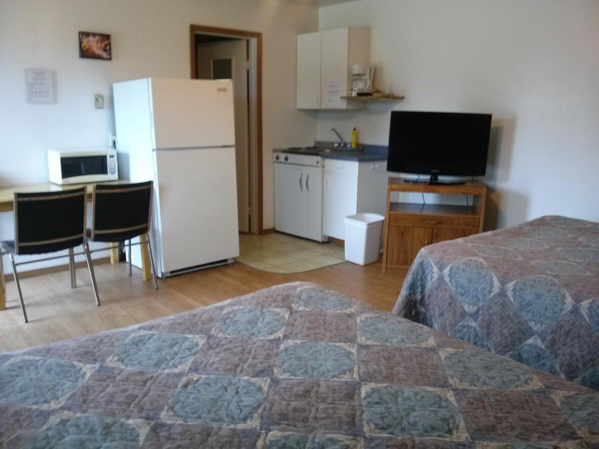 Moosomin Motel Екстериор снимка